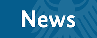 Schriftzug "News" und Bundesadler auf blauem Hintergrund
