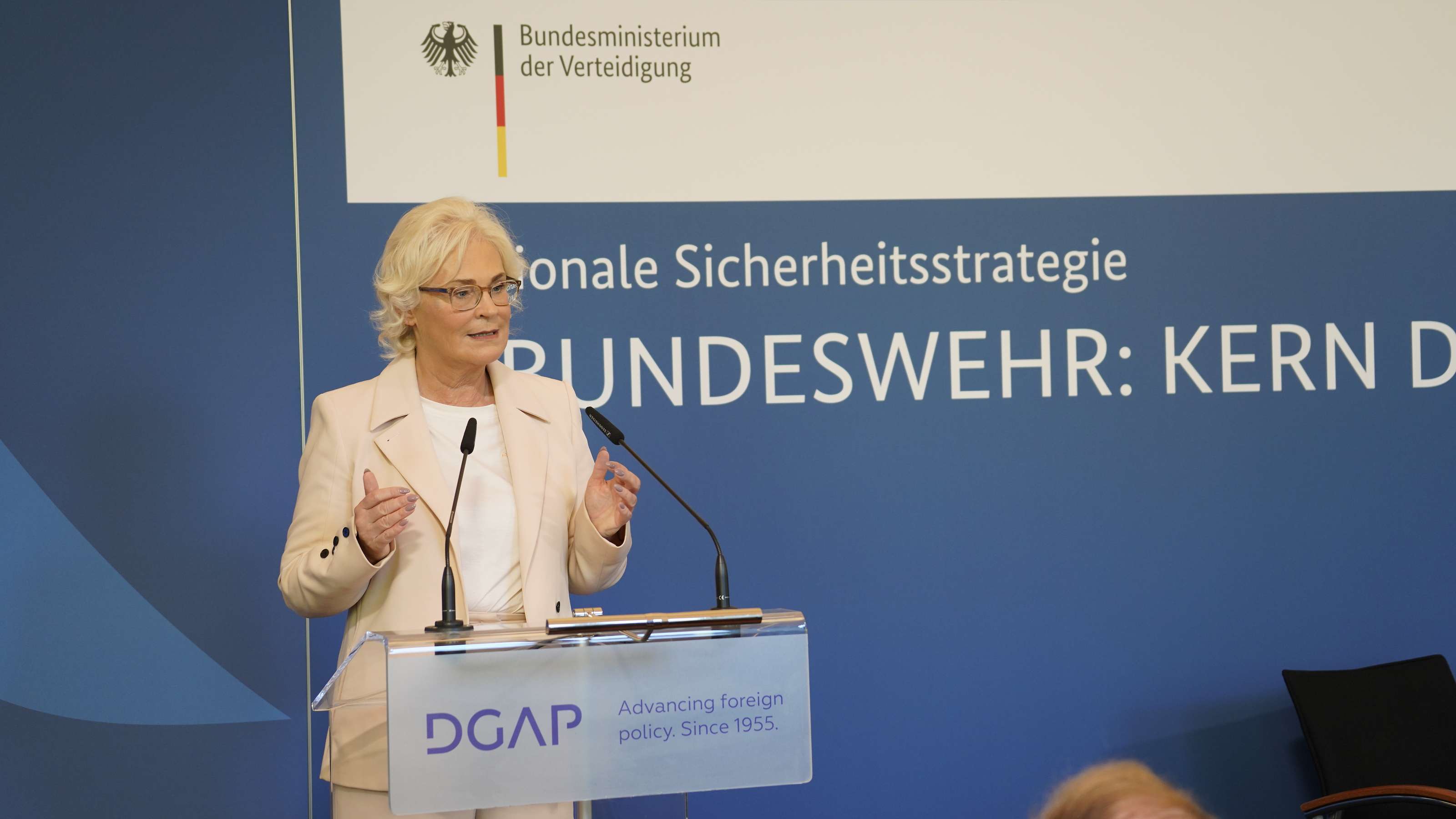 Policy Speech On The National Security Strategy | BMVg.de